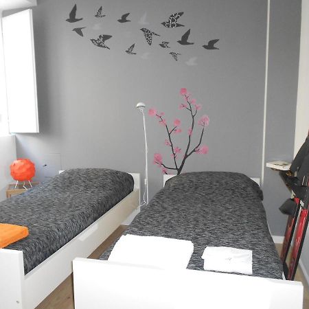 Triplex - Quarto Com W.C. Privado Лісабон Екстер'єр фото